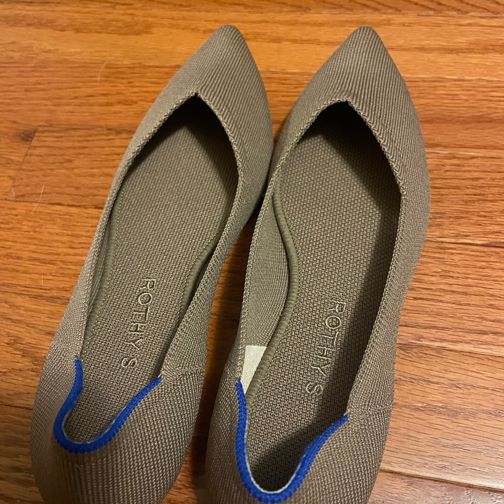 Rothy's Women's Tan Flats (portobello)